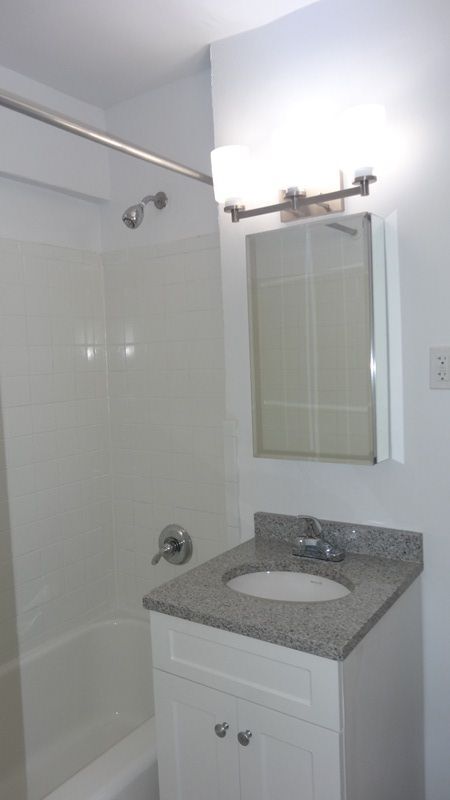 Building Photo - 123-30 83rd Ave