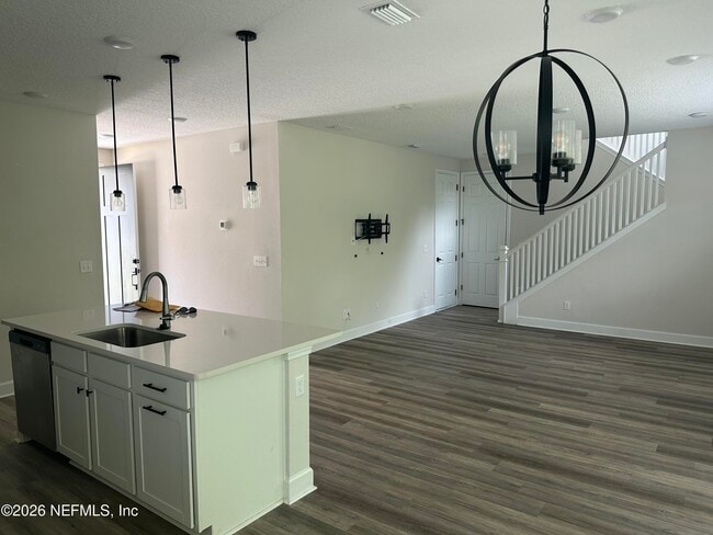 Building Photo - 11561 Admiral Cv Dr