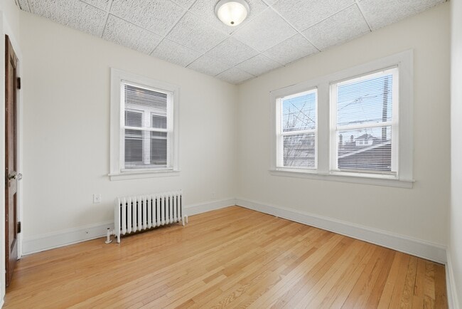 Building Photo - 1507 Ridgeland Ave