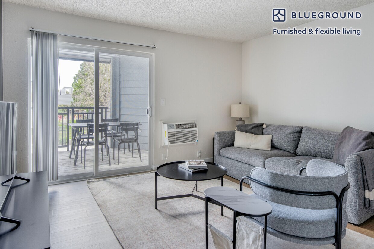 Foto principal - 2850 Middlefield Rd