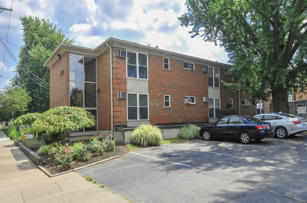 Primary Photo - 2514 Frankfort Ave
