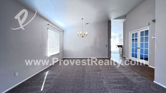 Foto del edificio - 3 Bed, 3 Bath Hesperia Home w/Bonus Room!!!