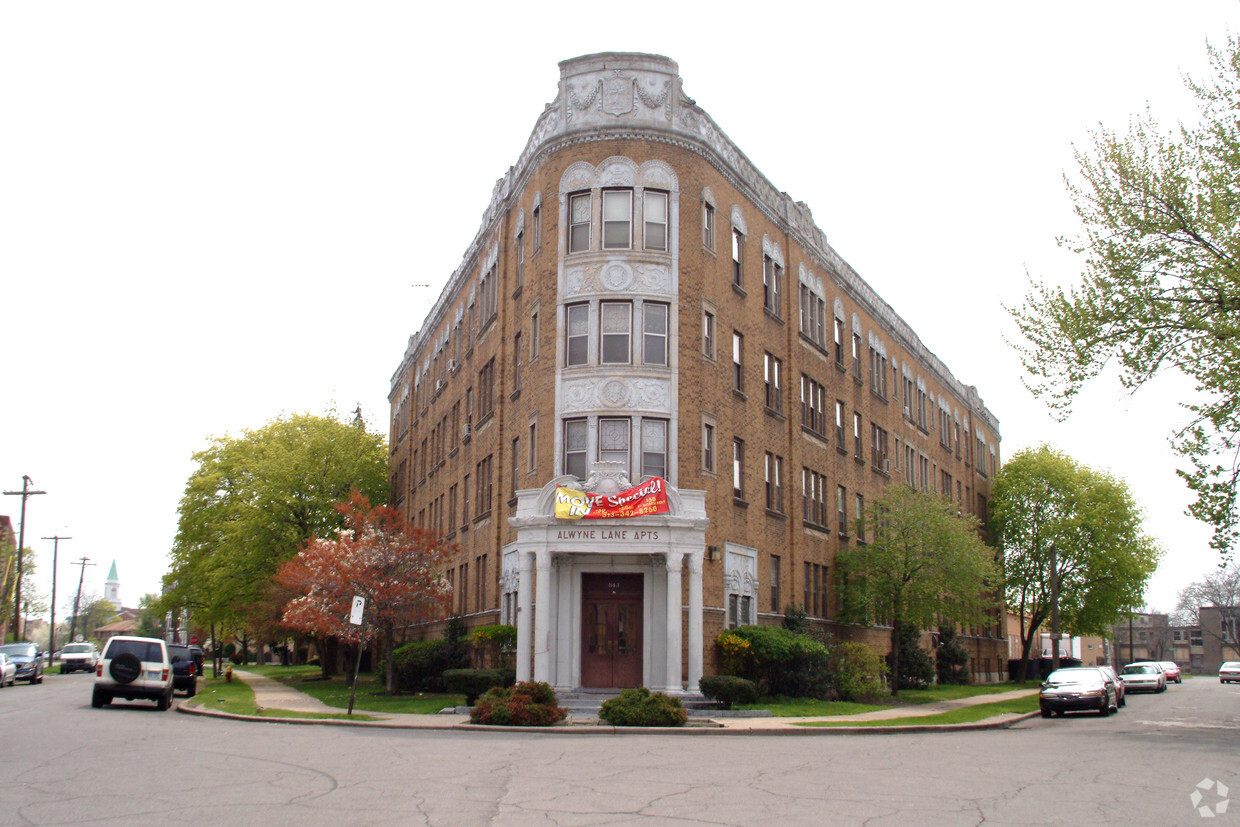 Primary Photo - Alwyne Lane Apartments