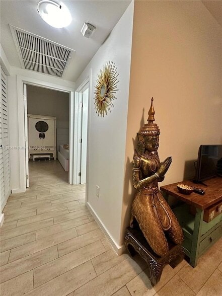 Photo - 1611 Meridian Ave Apartment