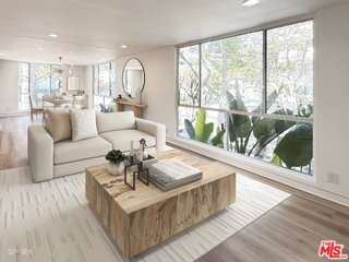 Foto del edificio - 301 Rexford Dr