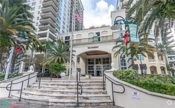 Building Photo - 600 W Las Olas Blvd