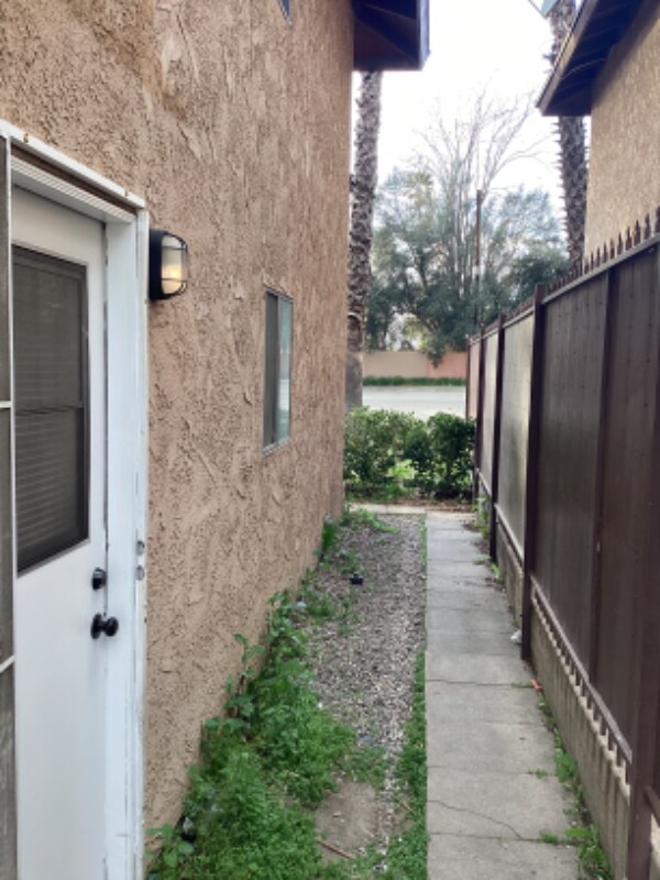 Foto del edificio - 4465 N Sierra Way