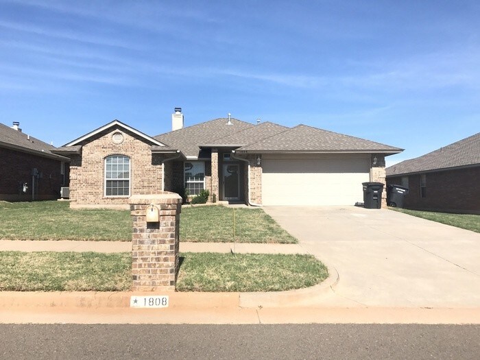 Primary Photo - Open Plan - 3 Beds + Office - Moore Schools