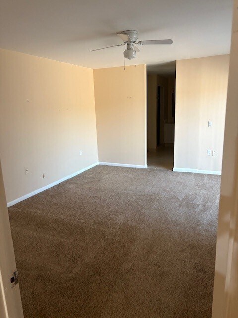 MEGABYTE - 2212 22nd Ln