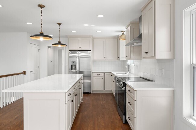 Foto del edificio - Main St Townhomes