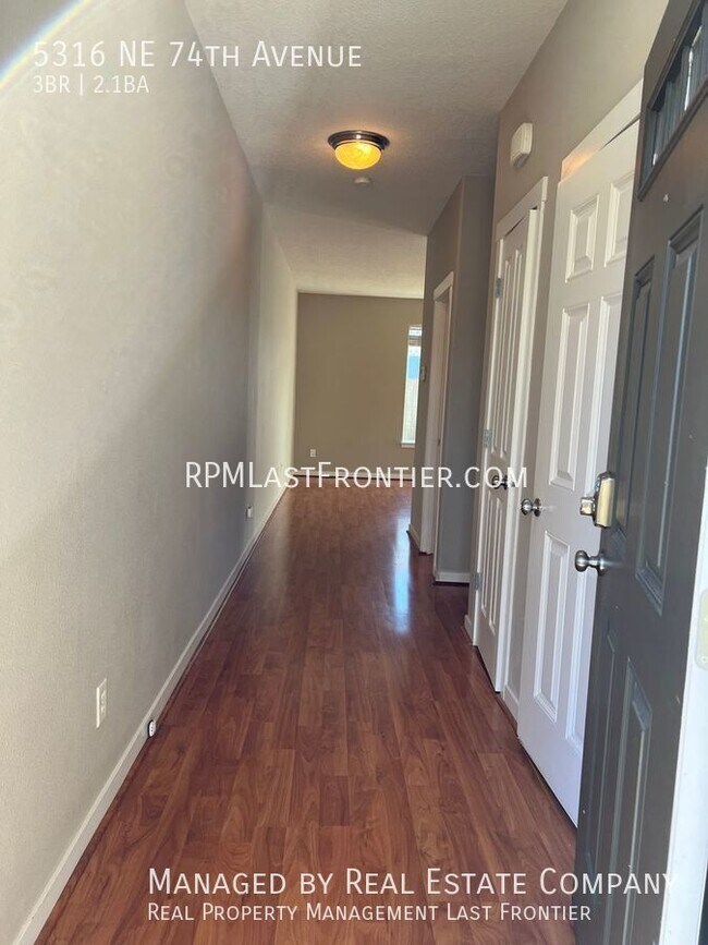 Building Photo - Charming 3 Bedroom 2.5 Bath in Walnut Grov...