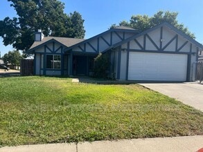 Building Photo - 300 Kendrick Ln