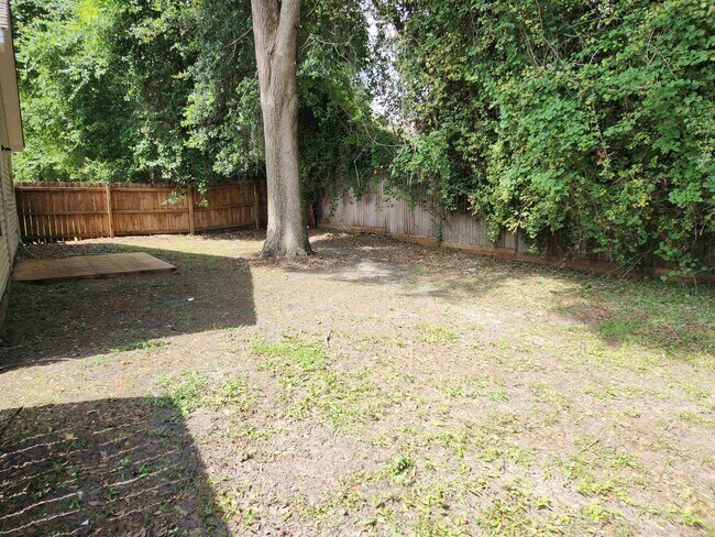 Building Photo - 5572 Pleasant Pines Ct