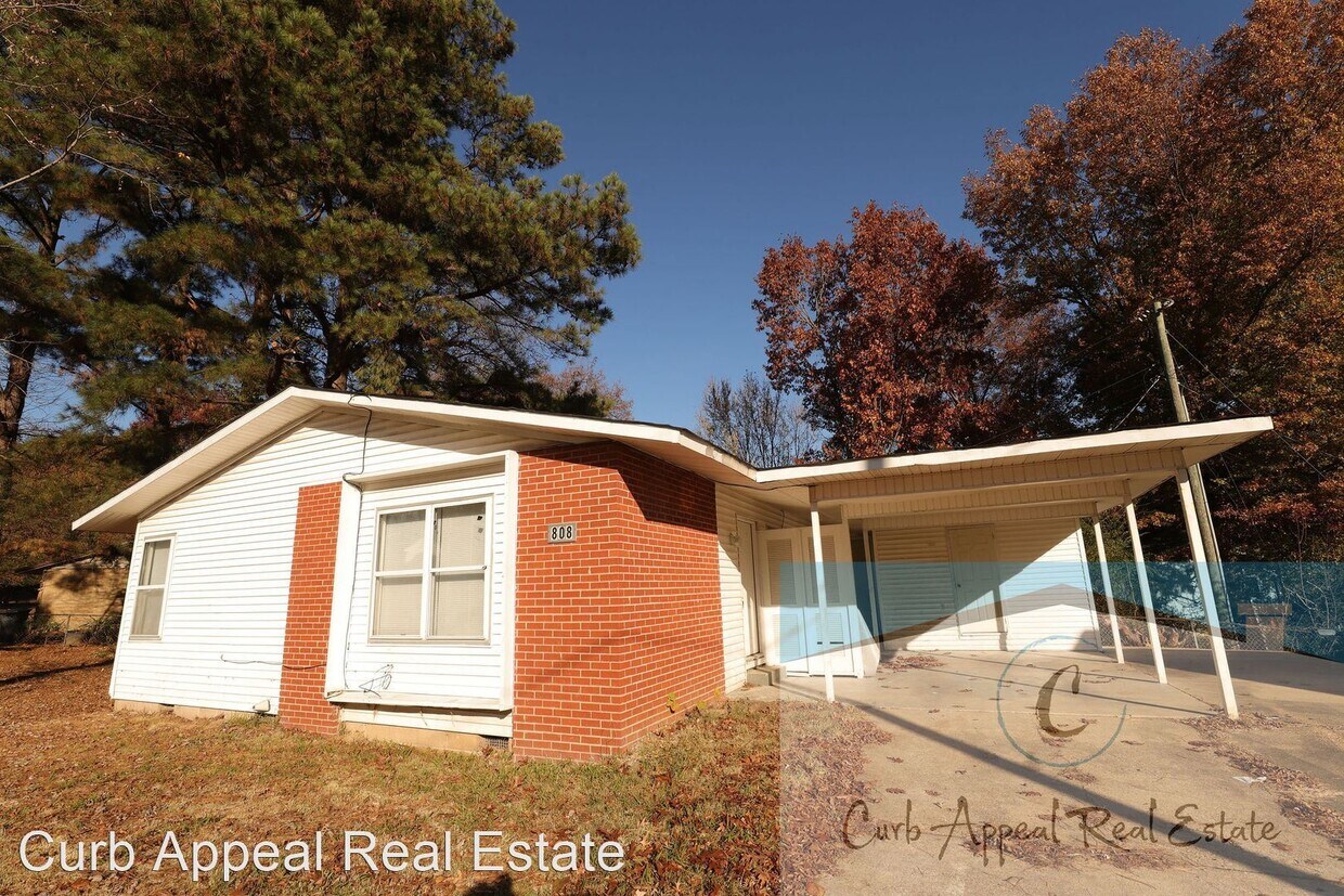 3 br, 1 bath House 808 Parkview House Rental in Jonesboro, AR