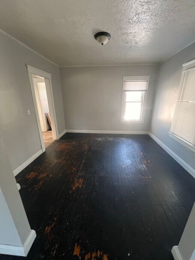 Foto del edificio - 839 E 146th St