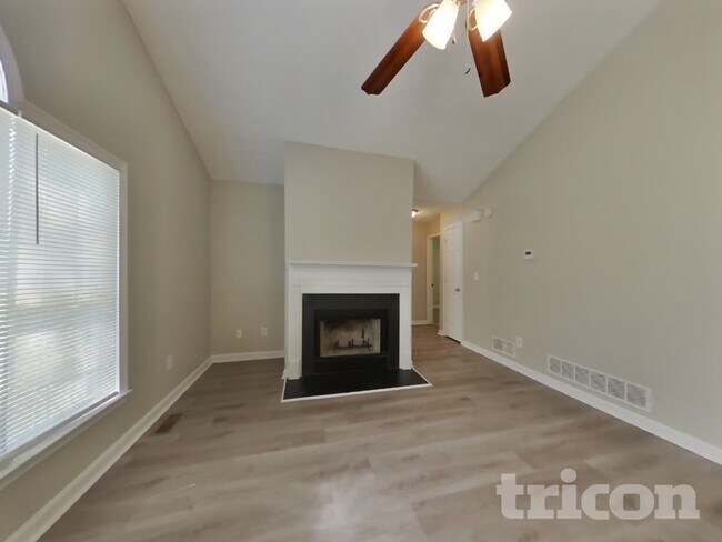 Foto del edificio - 165 Bridge Landing