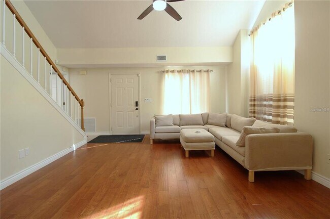 Foto del edificio - 2210 Maryday Ct