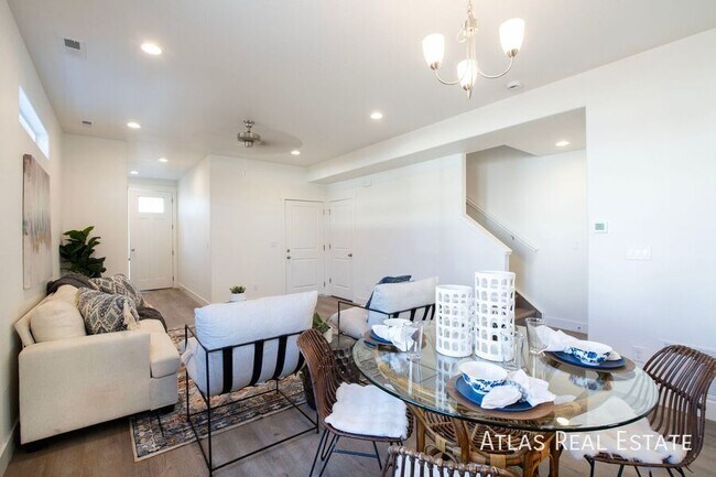 Foto del edificio - 3645 Verde Dr