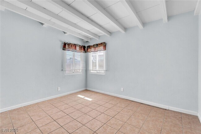 Building Photo - 710 N 10th St