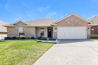 Building Photo - 7116 Cattle Dr