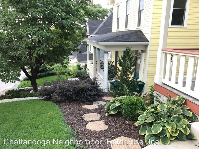 Foto del edificio - 2 br, 1 bath Apartment - 522 E 5th St