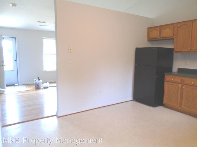Foto del edificio - 3 br, 2 bath House - 1241 Summit Lane, NW