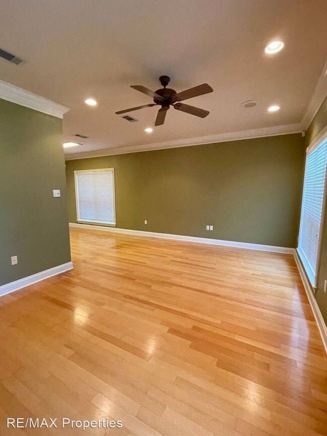 Building Photo - 2 br, 2 bath House - 11113 Garrett Dr