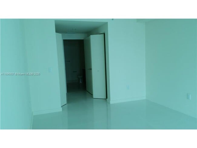 Foto del edificio - 1100 S Miami Ave