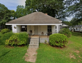 Building Photo - 25 Bigby St