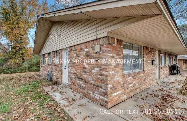 Building Photo - 5708 Sonora Dr