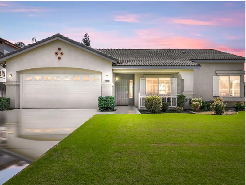 Foto principal - 8309 Sea Meadow Ln