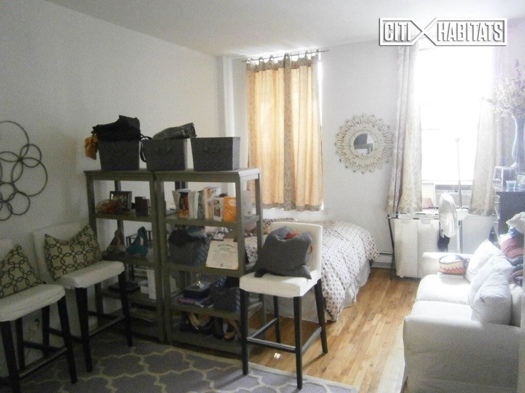 Foto principal - 1306 2nd Ave
