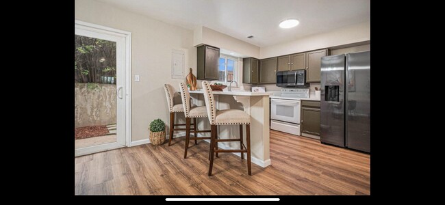 Foto del edificio - 5573 S Lowell Blvd