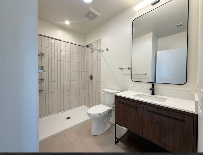 Foto del edificio - 3801 W 26th St