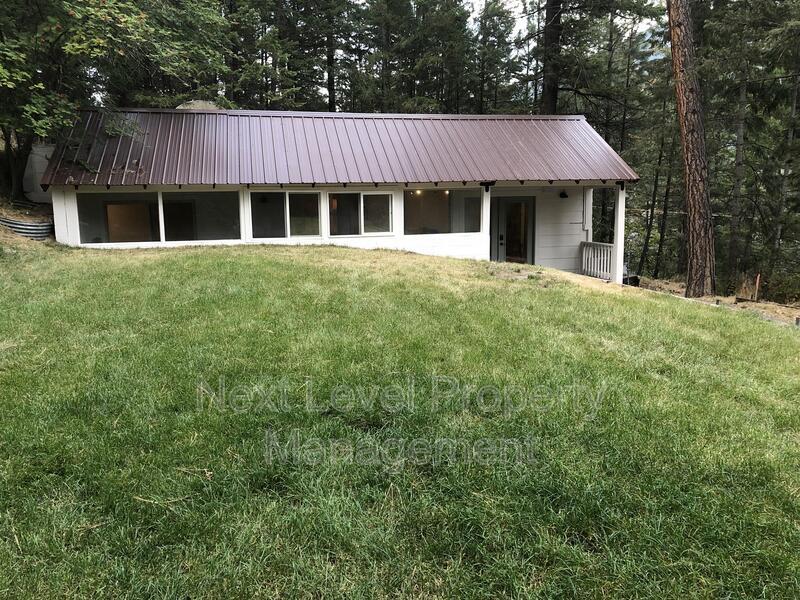 Foto principal - 216 Lake Blaine Dr