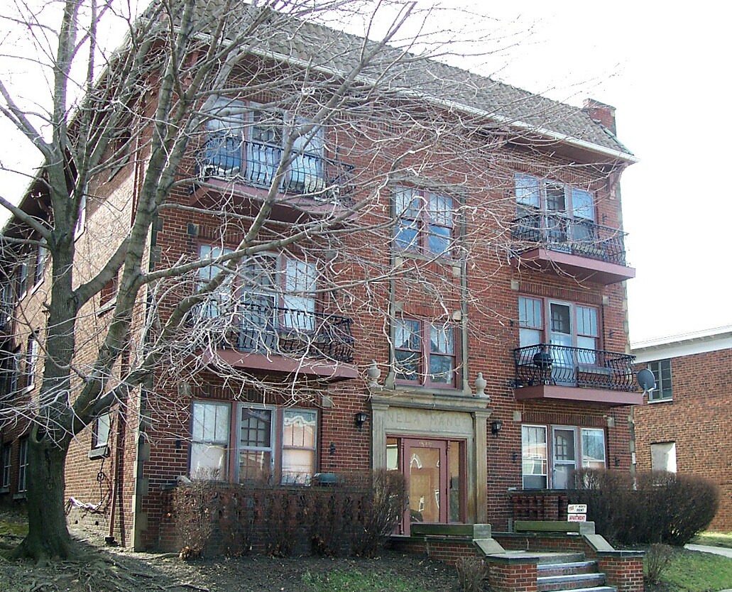Primary Photo - Nelacrest Manor
