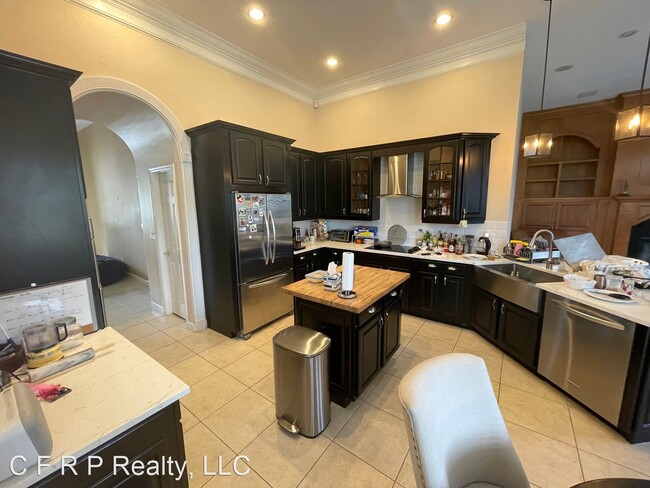 Building Photo - 4 br, 4 bath House - 1704 Kersley Circle