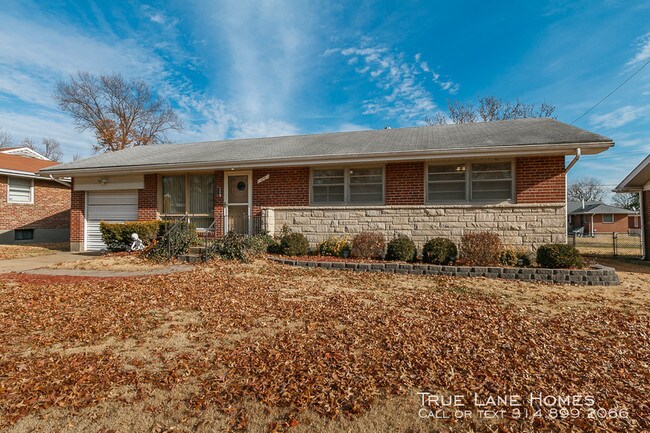 Building Photo - 218 Rand Dr