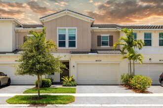 Building Photo - 16330 Oakview Dr