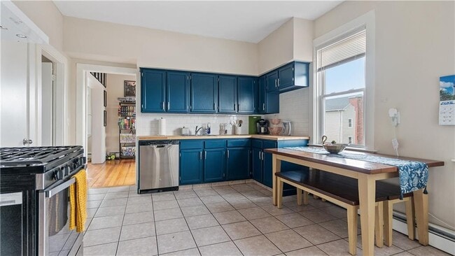 Foto del edificio - 260 Atwells Ave