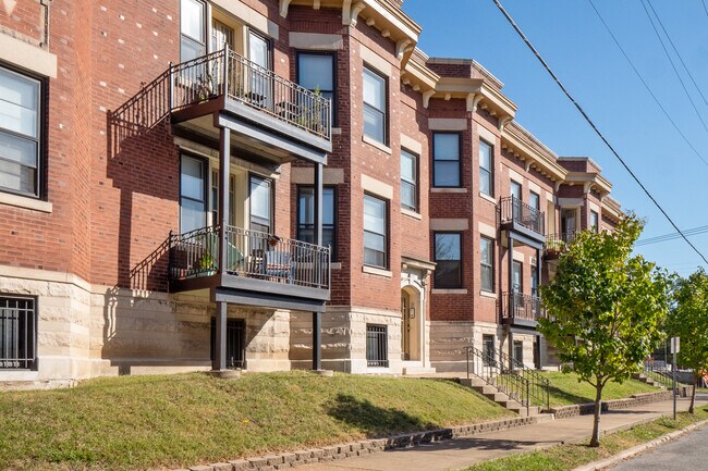 Exterior del edificio - 2336 S 39th St