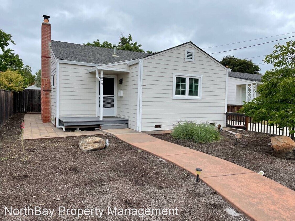 Foto principal - 2 br, 1 bath House - 1029 Vallejo Street