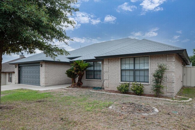 Building Photo - 106 Cottontail Ln