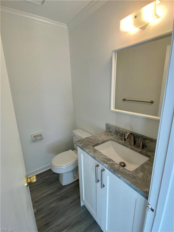 Foto del edificio - 4740 Greenlaw Dr