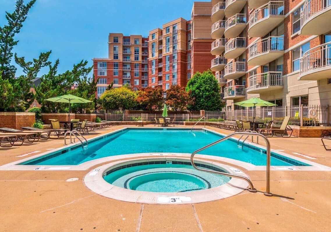 Foto principal - 1200 Braddock Pl