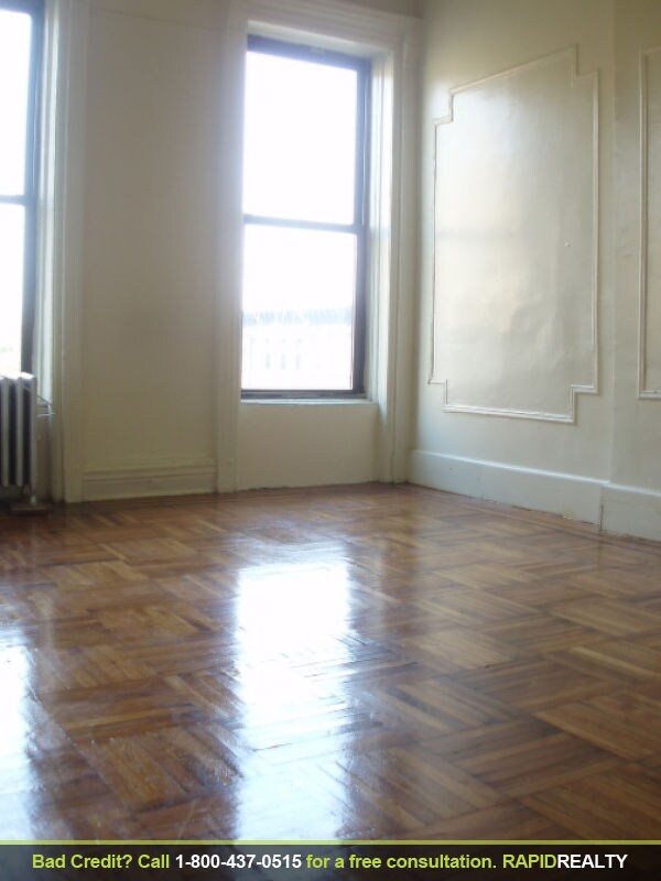 Building Photo - 1047 Bedford Ave