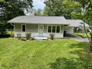 Building Photo - 3216 Jarnigan St