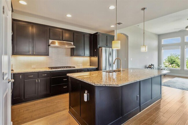 Foto del edificio - 283 Dayridge Dr