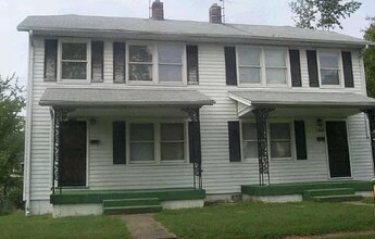 Building Photo - 1404-1406 Berry St