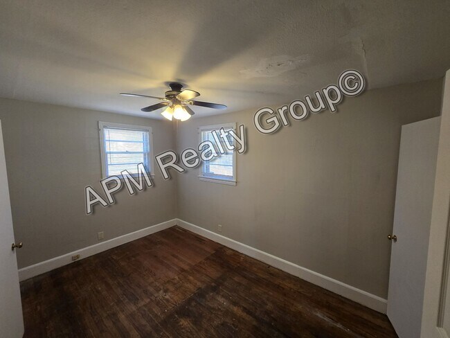 Foto del edificio - Three bedroom house near Fort Jackson